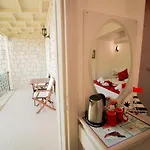 Marina Palace 2* Alaçatı
