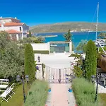 Locanda Marina Palace 2*