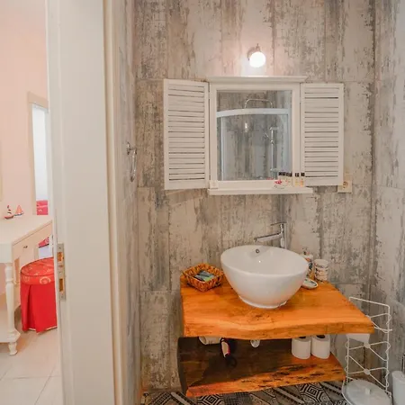 阿拉恰特码头皇宮民宿 宾馆 阿拉恰特