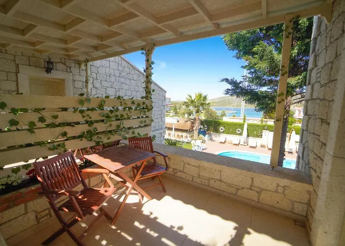 Fogadó Marina Palace