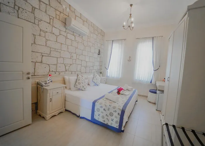 Marina Palace Fogadó 2*