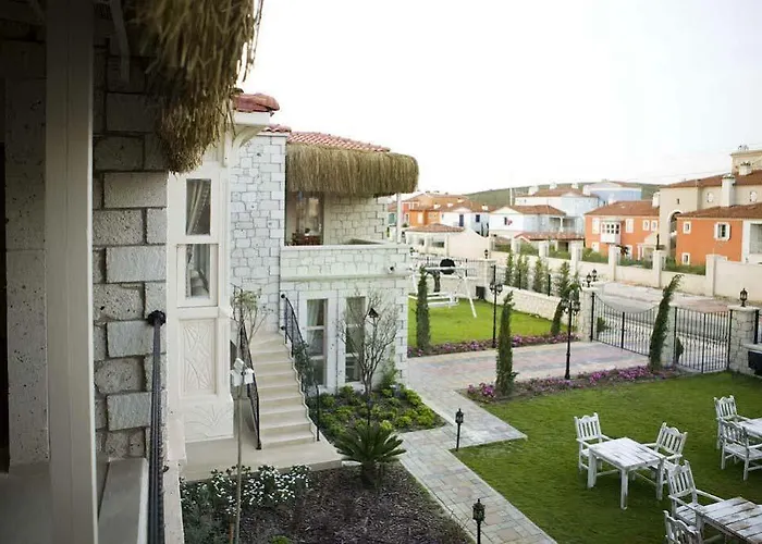 Marina Palace Fogadó