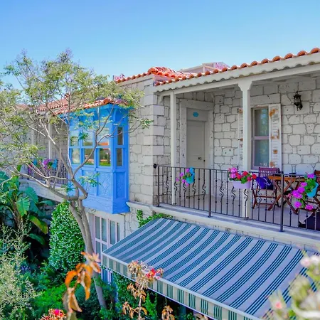 Inn Marina Palace Alaçatı