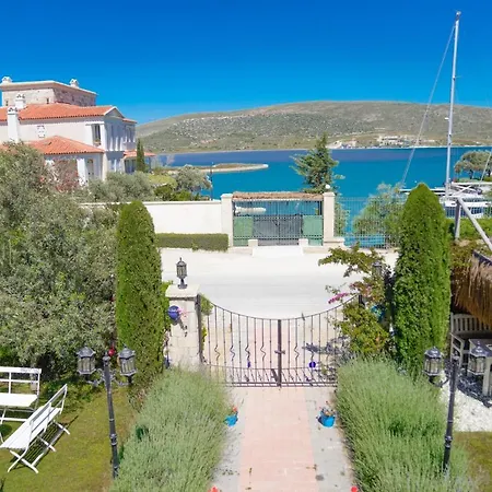 Inn Marina Palace 2*