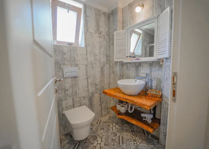 Penzion Marina Palace Alaçatı