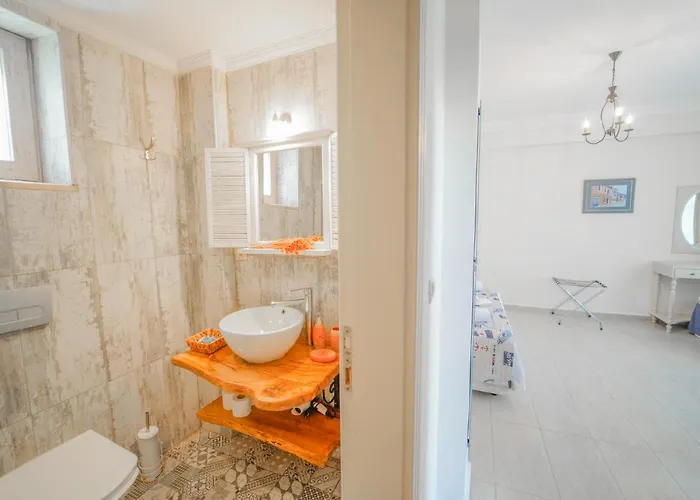 Marina Palace Penzion